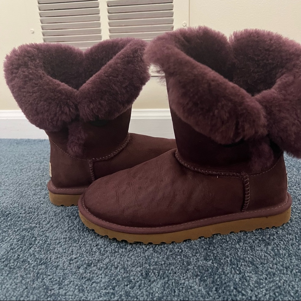 Ugg Bailey Button - image 5